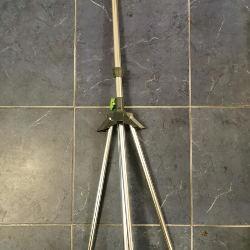 Duș(lipseste) grădină telescopic doar tarusul și trepied sunt pe stoc